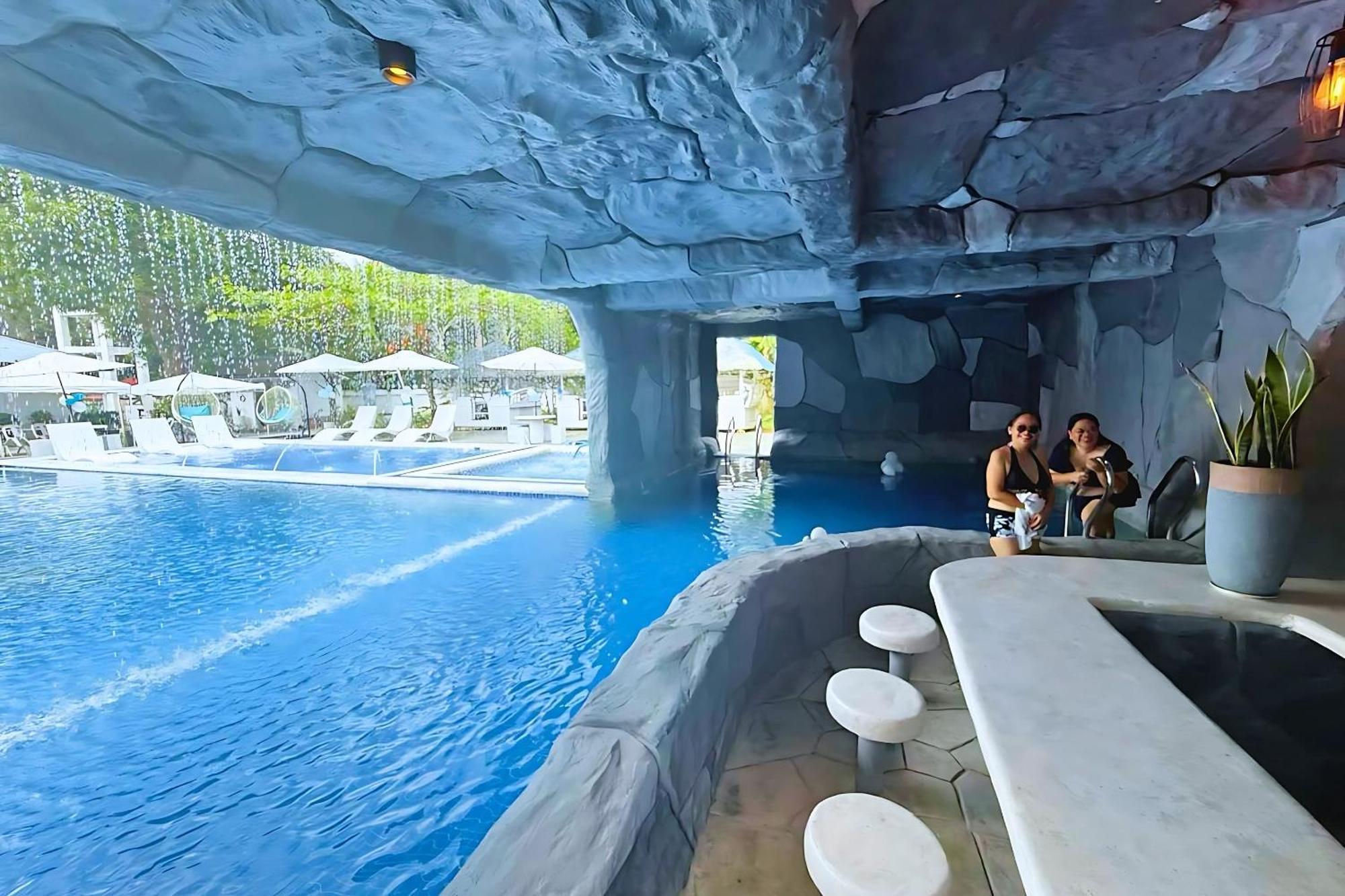 Kehalani Beach Resort By Cocotel Quezon  Exteriör bild